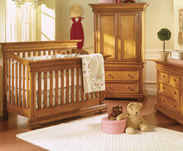 Munire Majestic crib chestnut